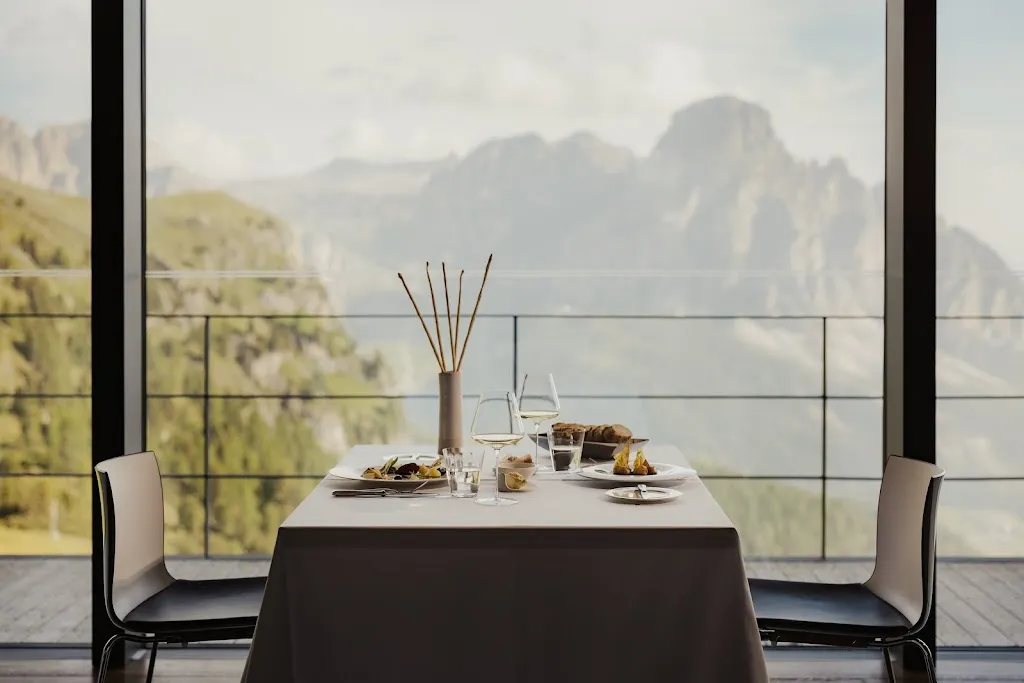 KELINA Fine Dine restaurant in Corvara in Badia