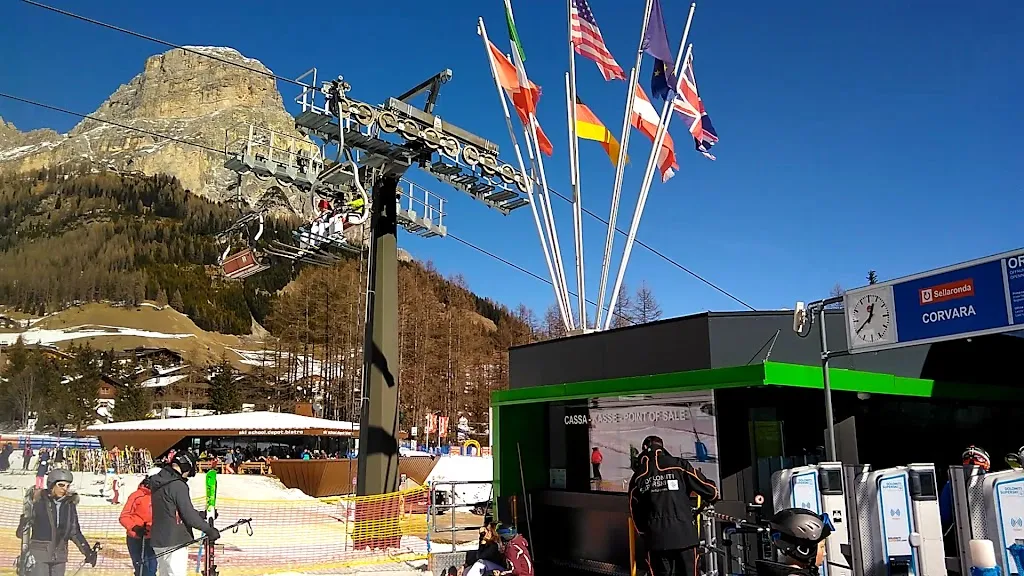 Hotel La Perla restaurant in Corvara in Badia