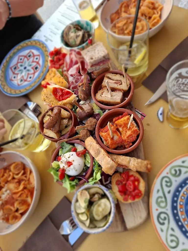 Tò - Aperitivi e affini_Locorotondo_slider_image_2