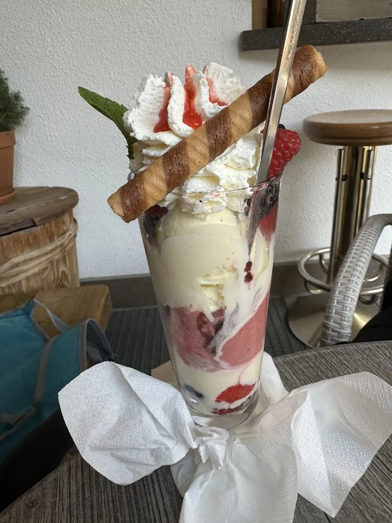 A Kanjani_Stüa dal Tê RAETIA_Corvara in Badia_review