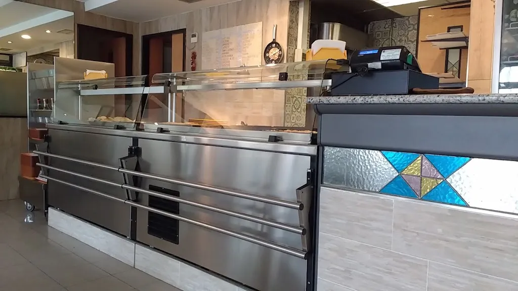 Pizzeria La Capricciosa_Castelnuovo Vomano_slider_image_3