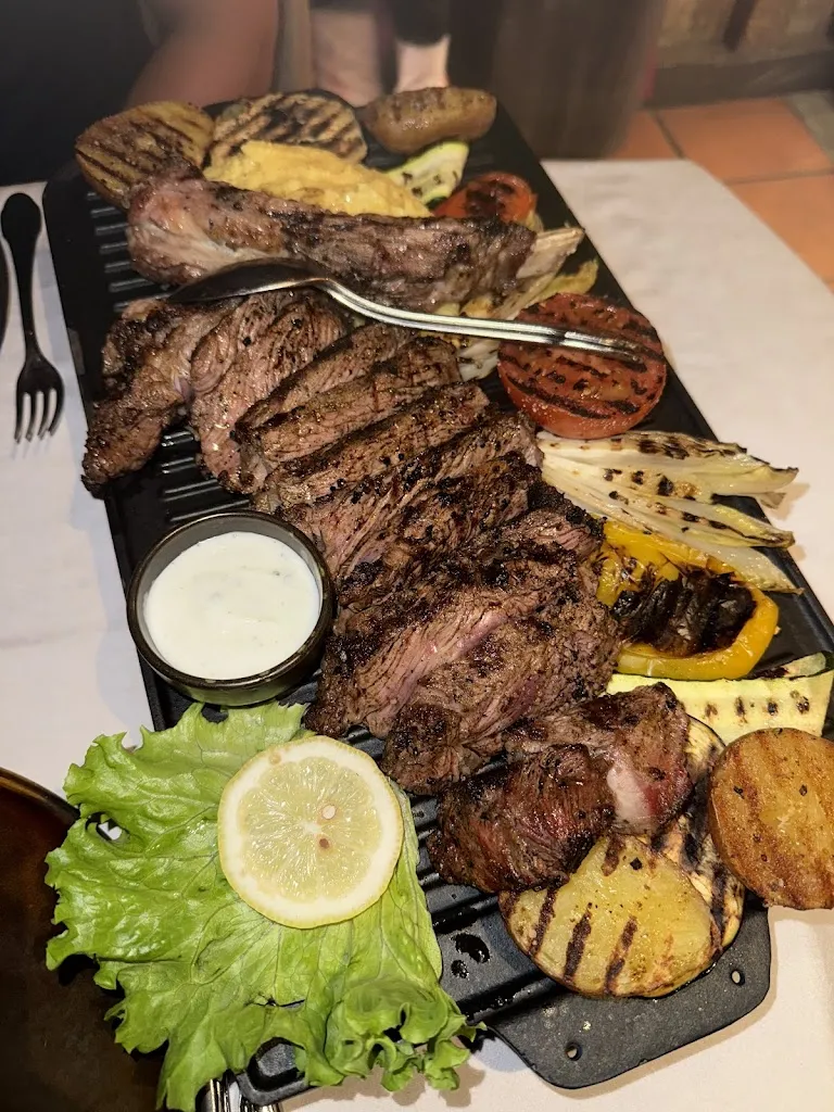 Becca Wilson_Steakhouse L’Fanà Food & Wine_Corvara in Badia_review