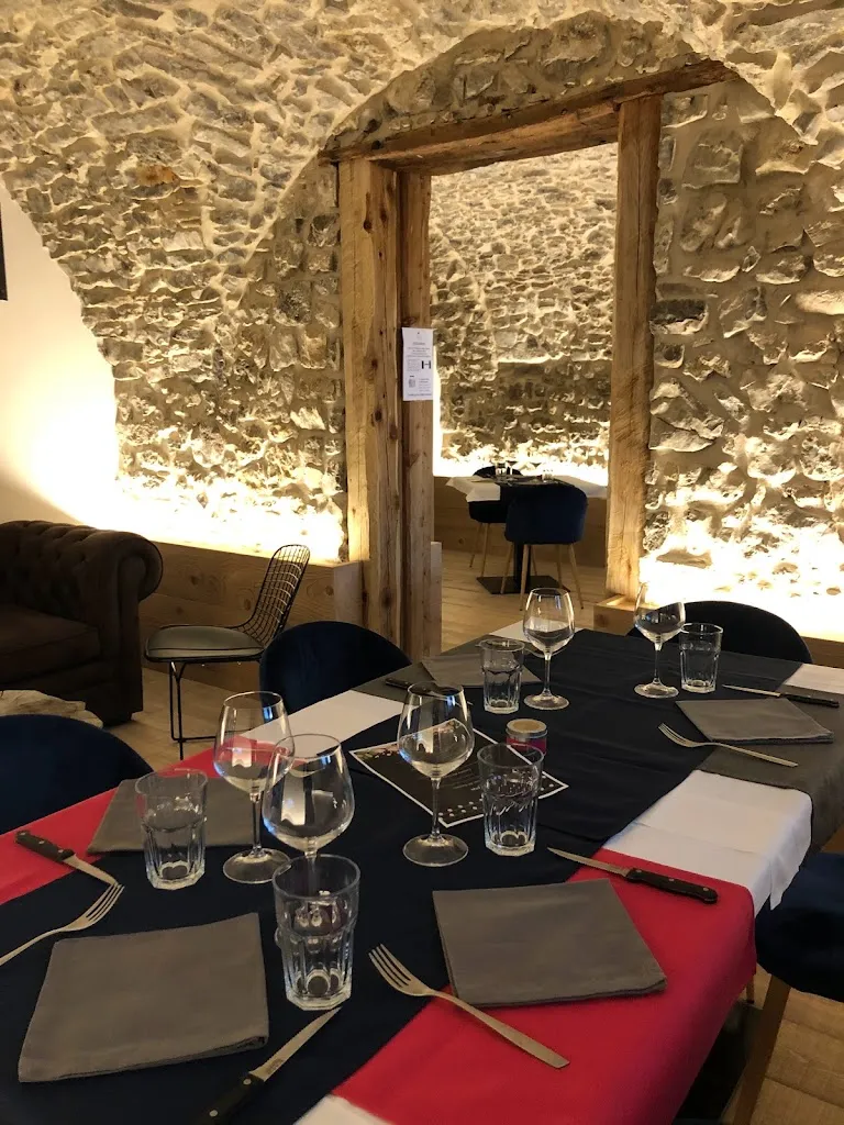 BAZZARIO Bistrot & Suites -Lago Lavarone restaurant in Gionghi-Cappella