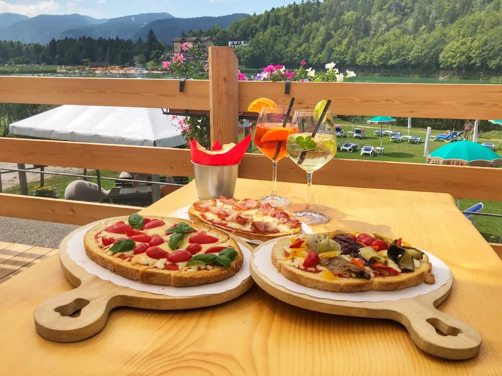 BAZZARIO Bistrot & Suites -Lago Lavarone_Gionghi-Cappella_slider_image_3