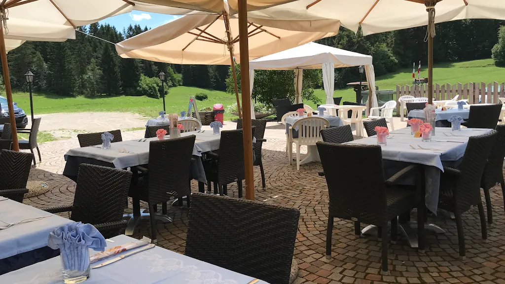 Tobia Ristorante, Pizzeria e Bar restaurant in Gionghi-Cappella