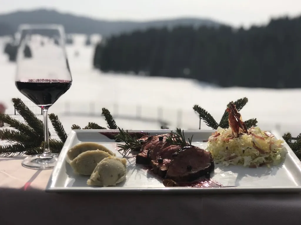 Malga Millegrobbe_Gionghi-Cappella_slider_image_3