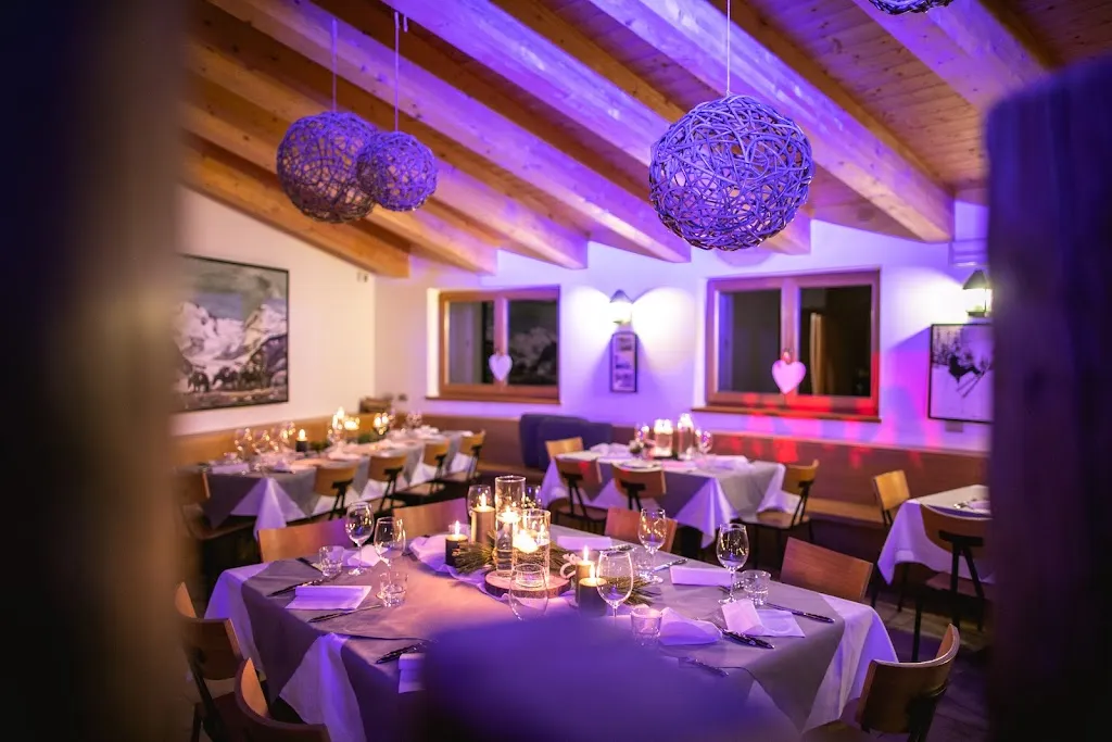 Rifugio Baita Tonda restaurant in Folgaria