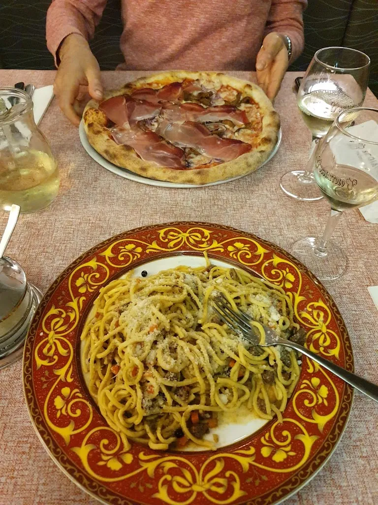 Stefano Carvutto_Pizzeria e Spaghetteria Scoiattolo_Folgaria_review