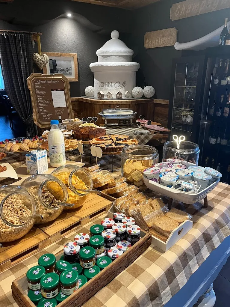 John Caffe Bar Pasticceria_Folgaria_slider_image_3