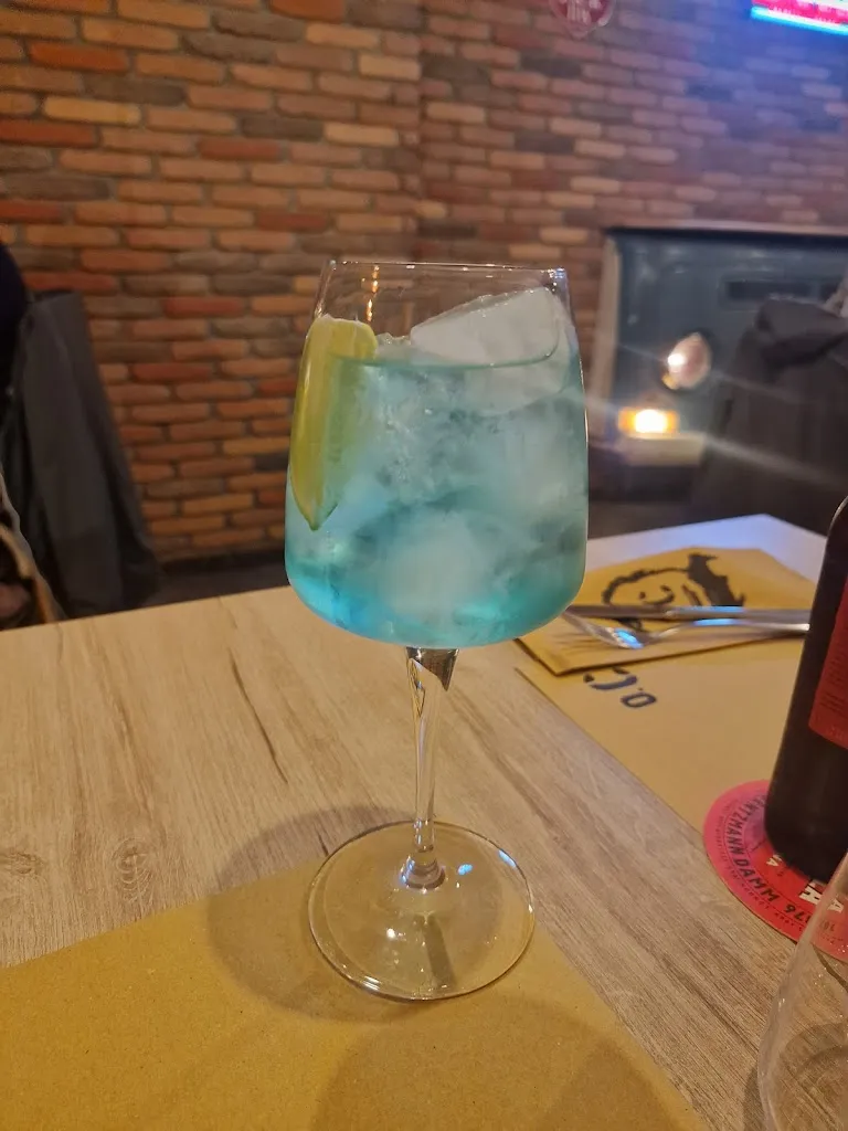 Julia Poleshenko_Officine Cavour Bistrò_Maglie_review