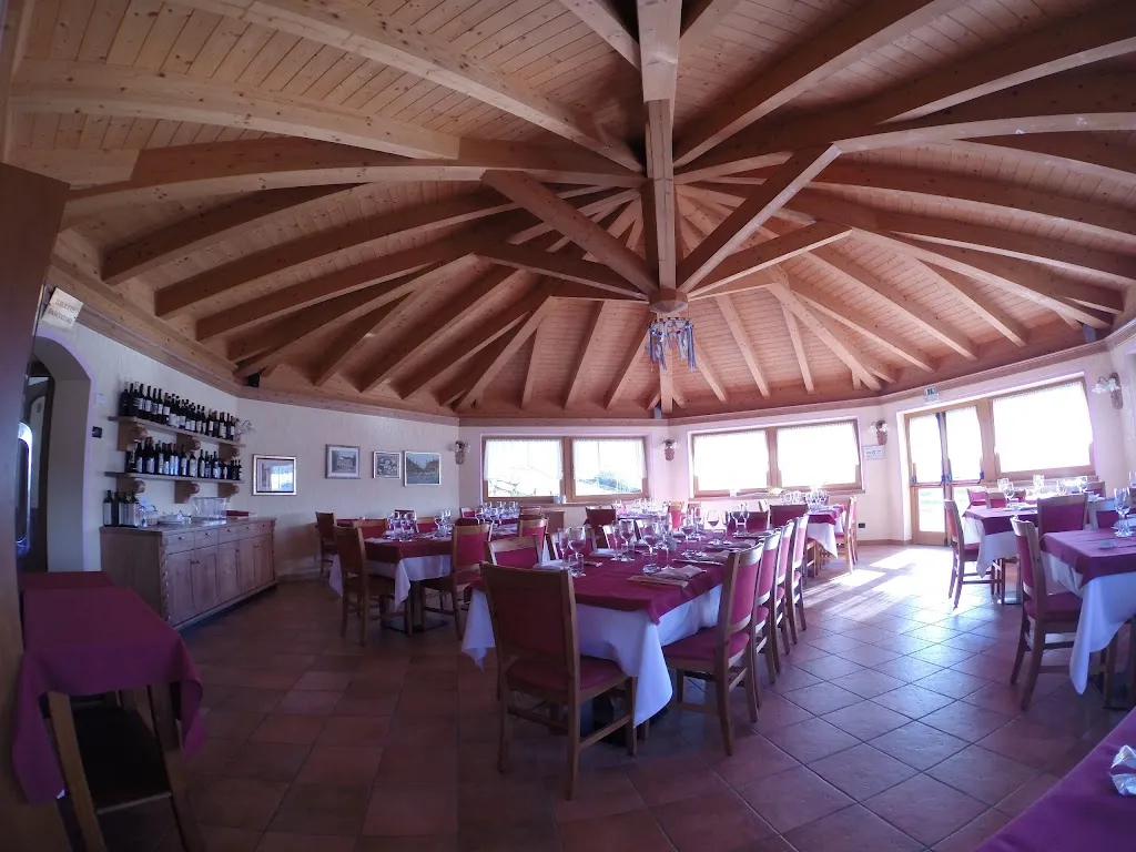 Ristorante Cogola_Folgaria_slider_image_1