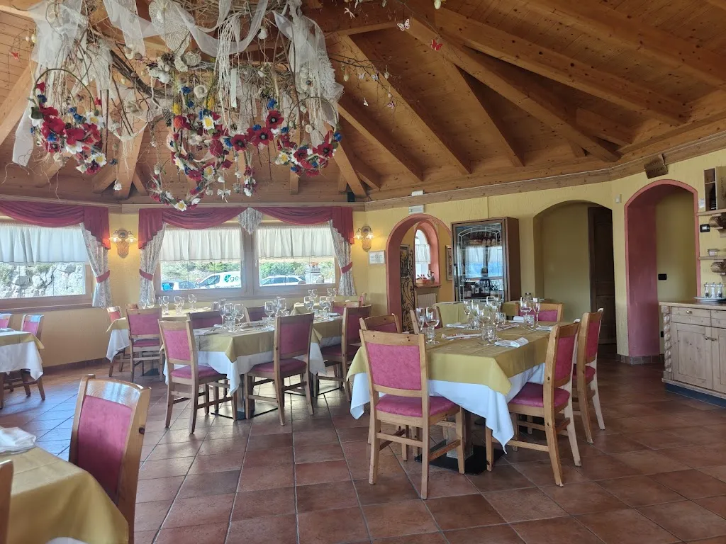 Ristorante Cogola_Folgaria_slider_image_3