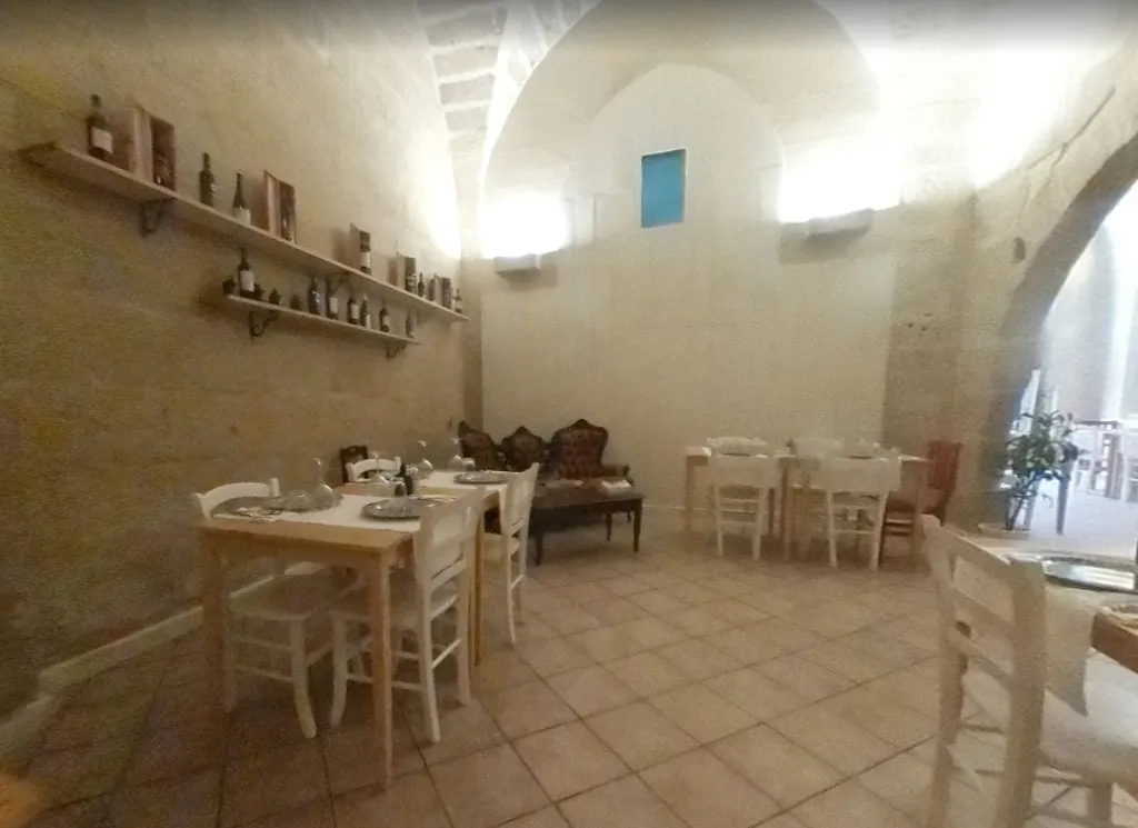 Locanda Dei Semplici restaurant in Maglie