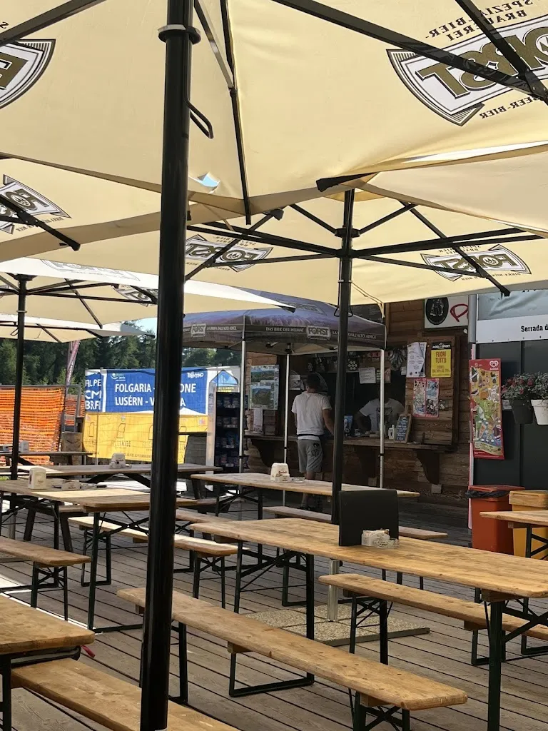 ANNA SELBMANN_La Pendana Ski-Bar_Folgaria_recensione