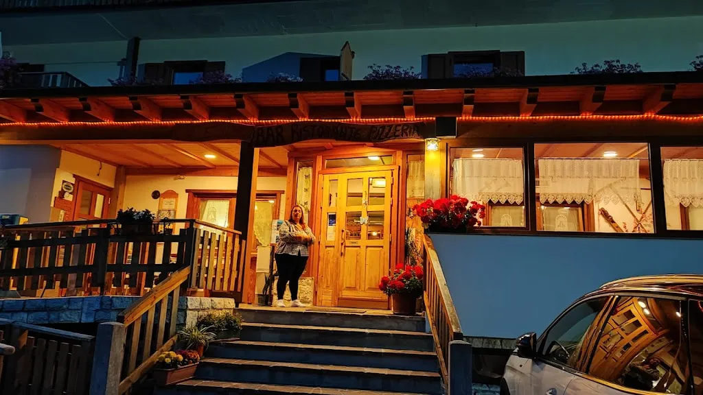 Hotel Ristorante Pizzeria Ortesino_Folgaria_slider_image_1