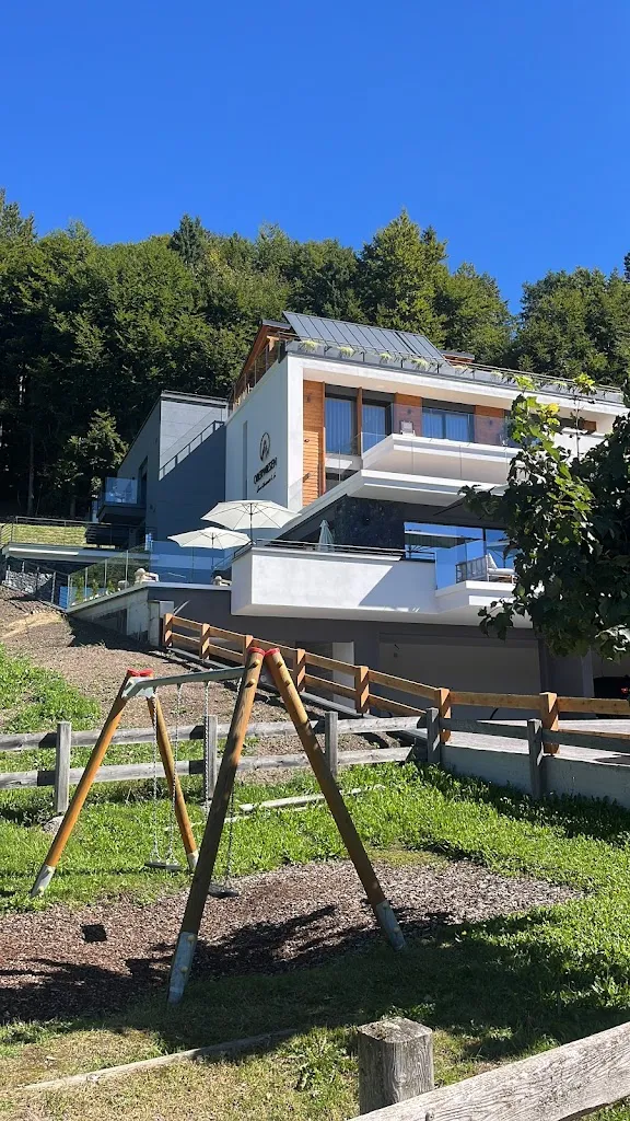 maurizio Cuomo_Oberwiesen Rooms, Apartments & Spa_Folgaria_review