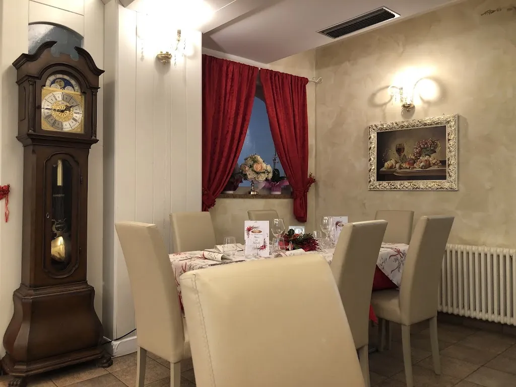 Rash Ijaz_Bar Ristorante Pizzeria Il Portichetto 2.0_Laghetti_review