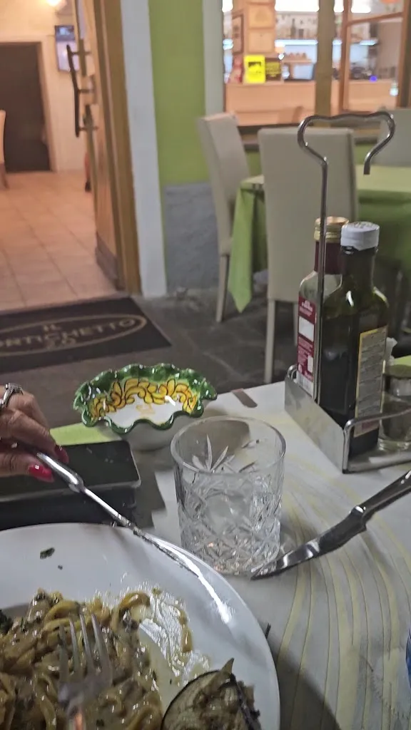 Bar Ristorante Pizzeria Il Portichetto 2.0_Laghetti_slider_image_2