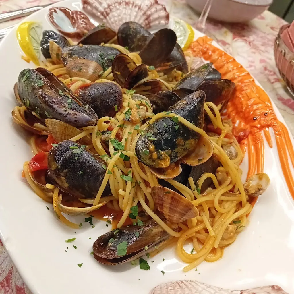 Bar Ristorante Pizzeria Il Portichetto 2.0_Laghetti_slider_image_3