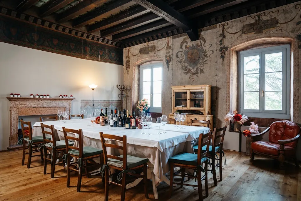 Casa Del Vino della Vallagarina restaurant in Isera