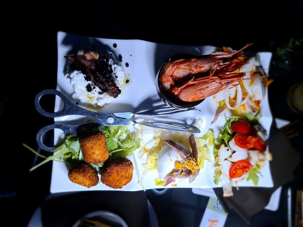 Menu_Joey bistrot cafe'_Maglie_image_6