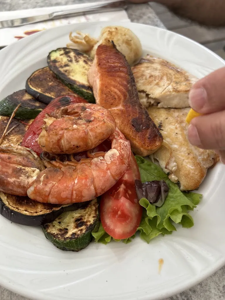 Schwarzkopf Thomas_Naturbar Tennis_Gargazzone_review