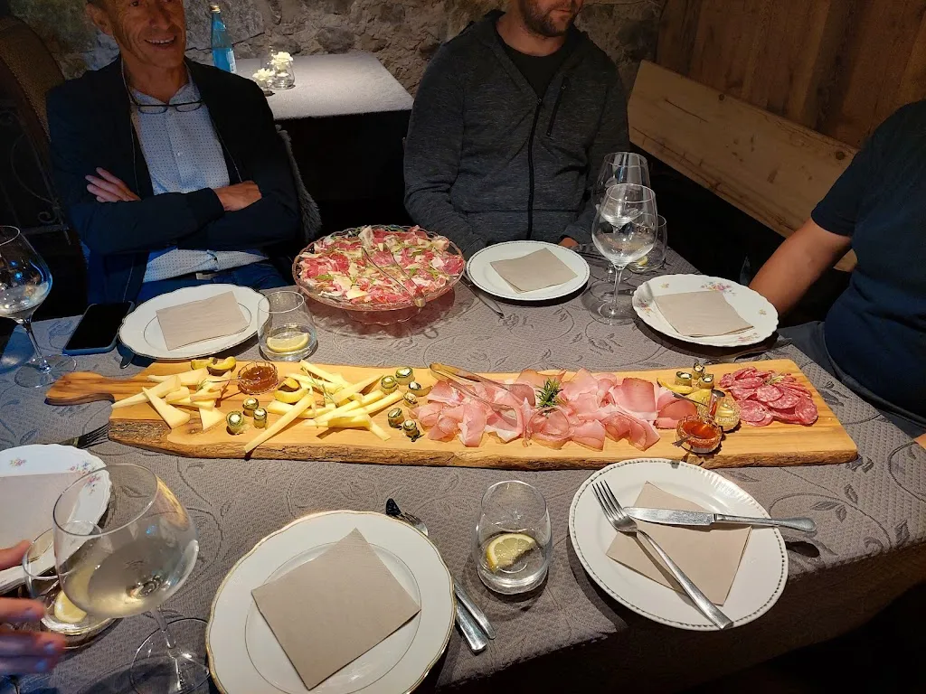 Marton Szabadi_RunstnerHofCafe_Gargazzone_review