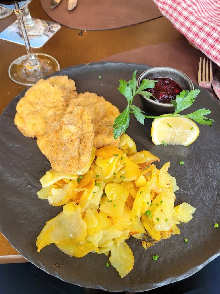 Nittaya Hatteechat_Restaurant Etschgrund_Gargazzone_recensione