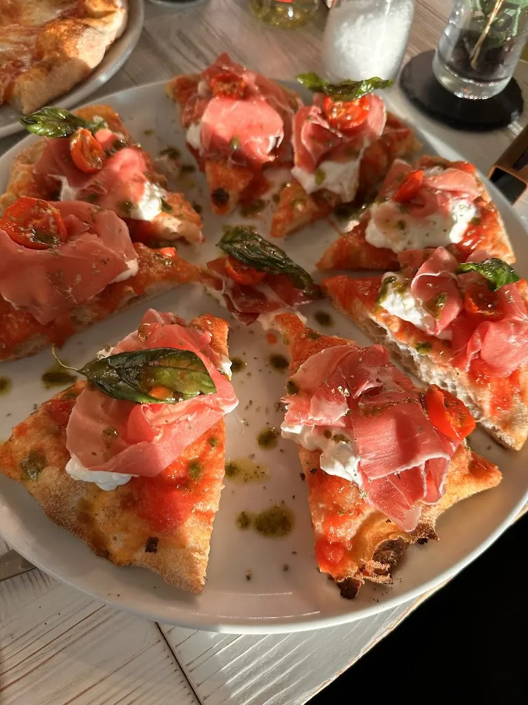 limor harel_Pizzeria Giangi_Arielli_review