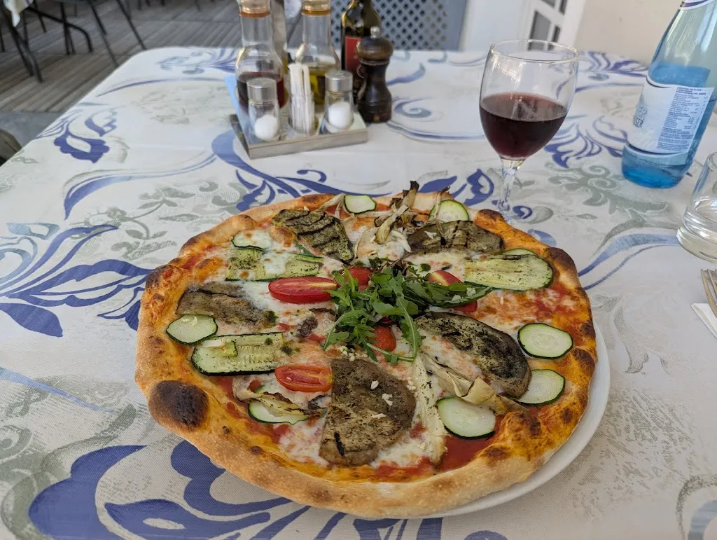 Pizzeria Pirri restaurant in Gargazzone