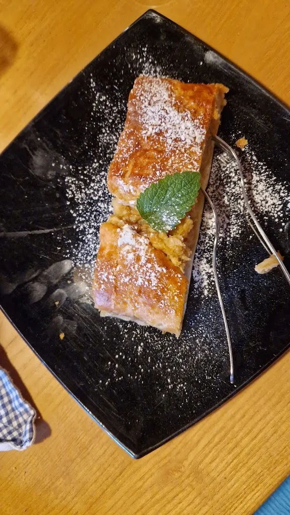 Menu_Buschenschank Rebmannkeller_Gargazzone_image_9