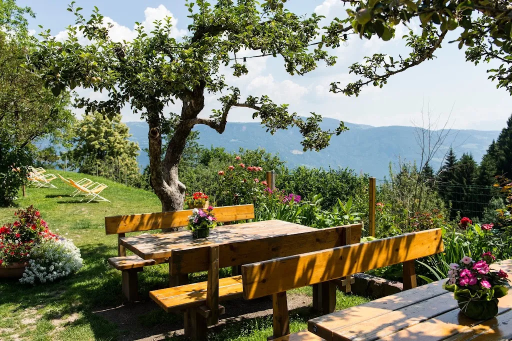 Gasthof Restaurant Jäger_Gargazzone_slider_image_1