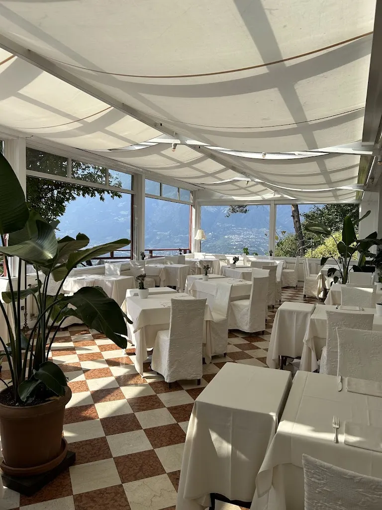 Angus Thomson_Gourmet Restaurant Prezioso_Gargazzone_review