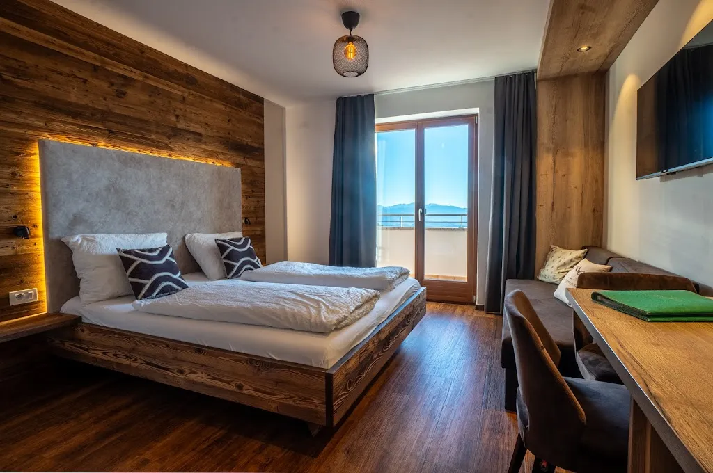 Pension Schlaneiderhof_Gargazzone_slider_image_3