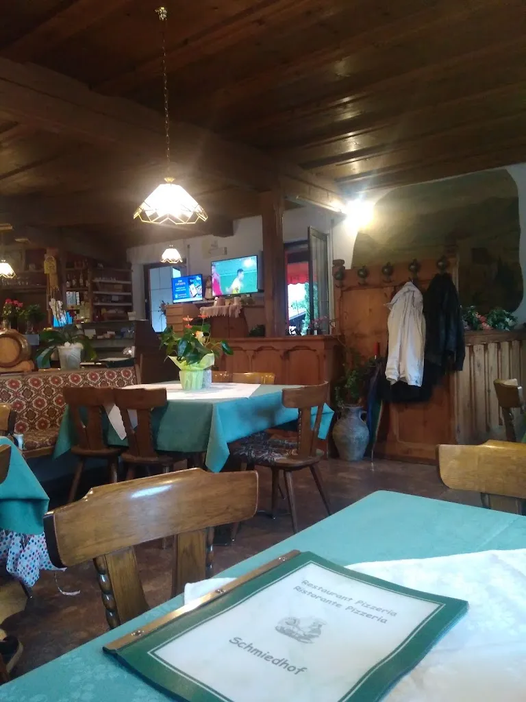 Restaurant Pizzeria Schmiedhof_Gargazzone_slider_image_3