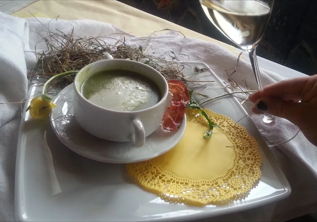 Menu_Restaurant Bar Stern_Lauregno_image_7