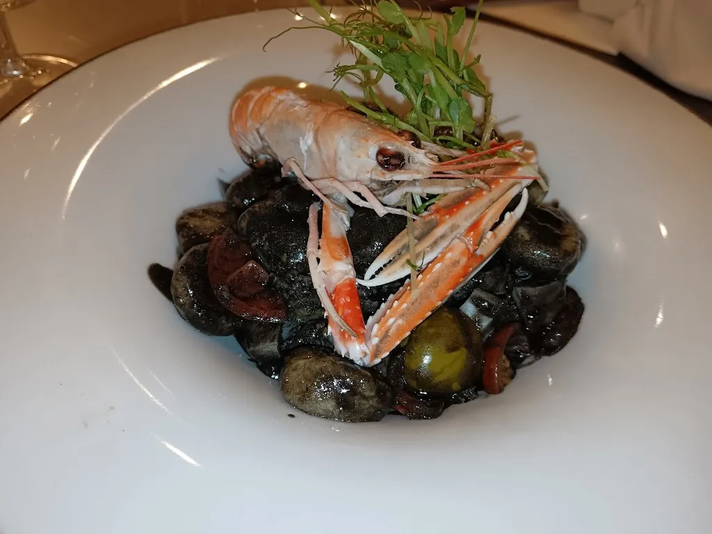 Katia Di Stefano_Malliè_Maglie_review