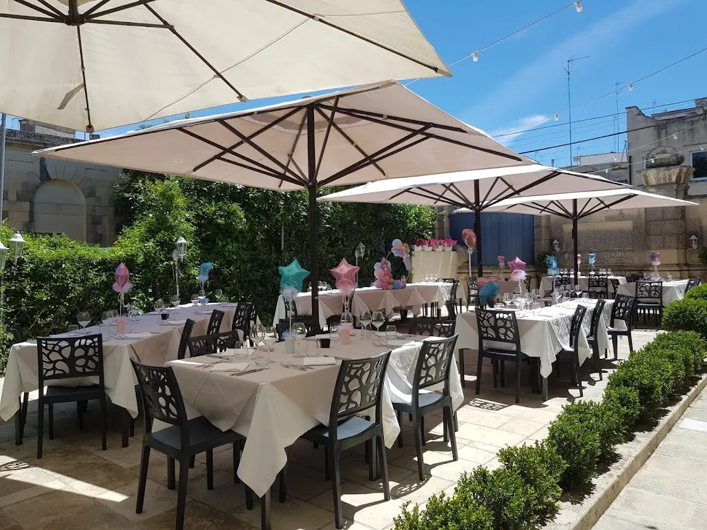 Malliè_Maglie_slider_image_1