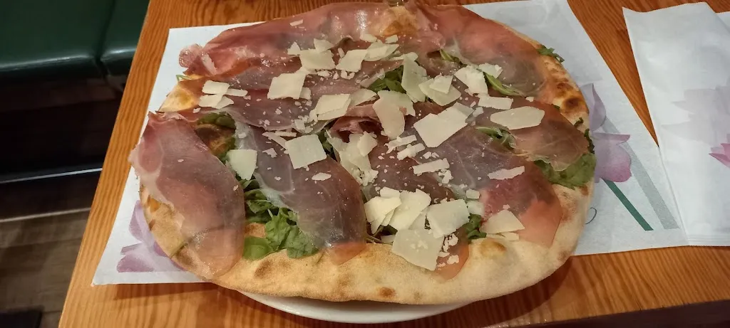 Parekoy Official Tv_Pizza Granda_Lavis_review