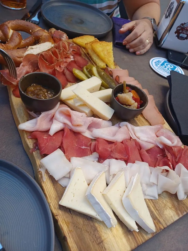 Frank Smulders_“La Baita dello Speck” Levico Terme-Canazei-Campitello di Fassa_Levico Terme_review