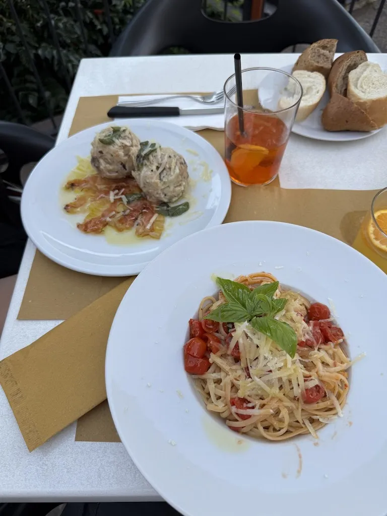 Clara Palmersjo_BAR Trattoria Lisgnàc_Lisignago_review