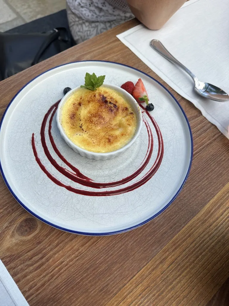 Tobias R_Leiter Am Waal_Lagundo_review