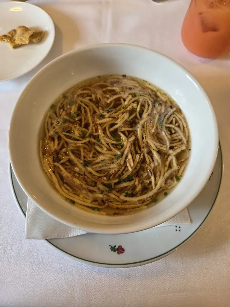 Lukas Rieffel_Leiter Am Waal_Lagundo_review