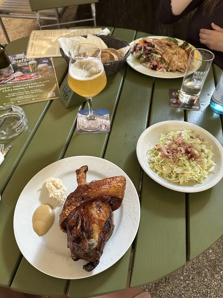 Tobias R_Braugarten Giardino Forst & Casette Natalizie_Lagundo_review