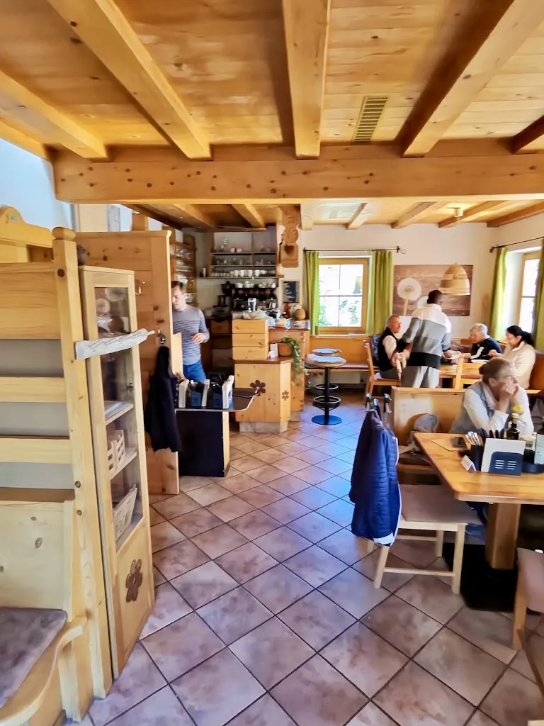 Gruberhof Vellau restaurant in Lagundo