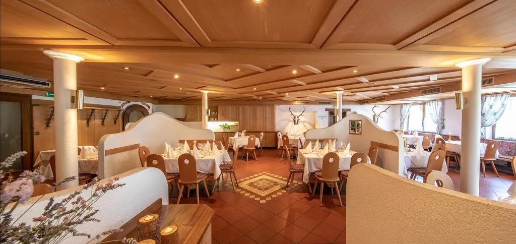 Hotel Restaurant Gstör restaurant in Lagundo