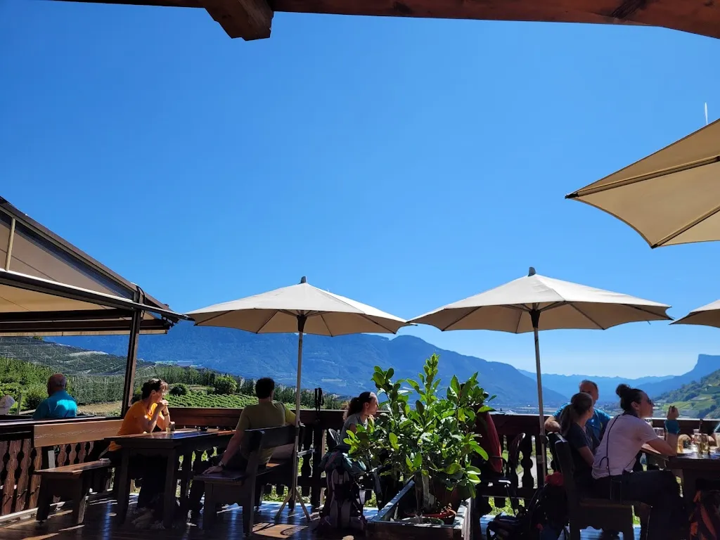 Kaffee Konrad restaurant in Lagundo