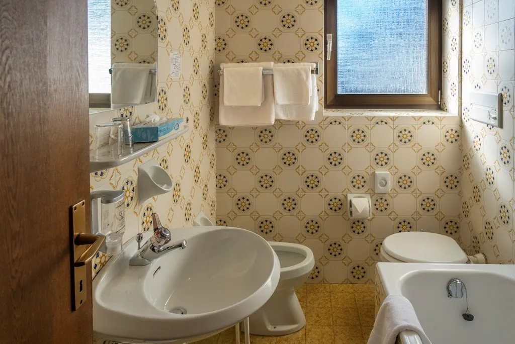 Pension - Restaurant - Pizzeria Löwen - Algund_Lagundo_slider_image_3