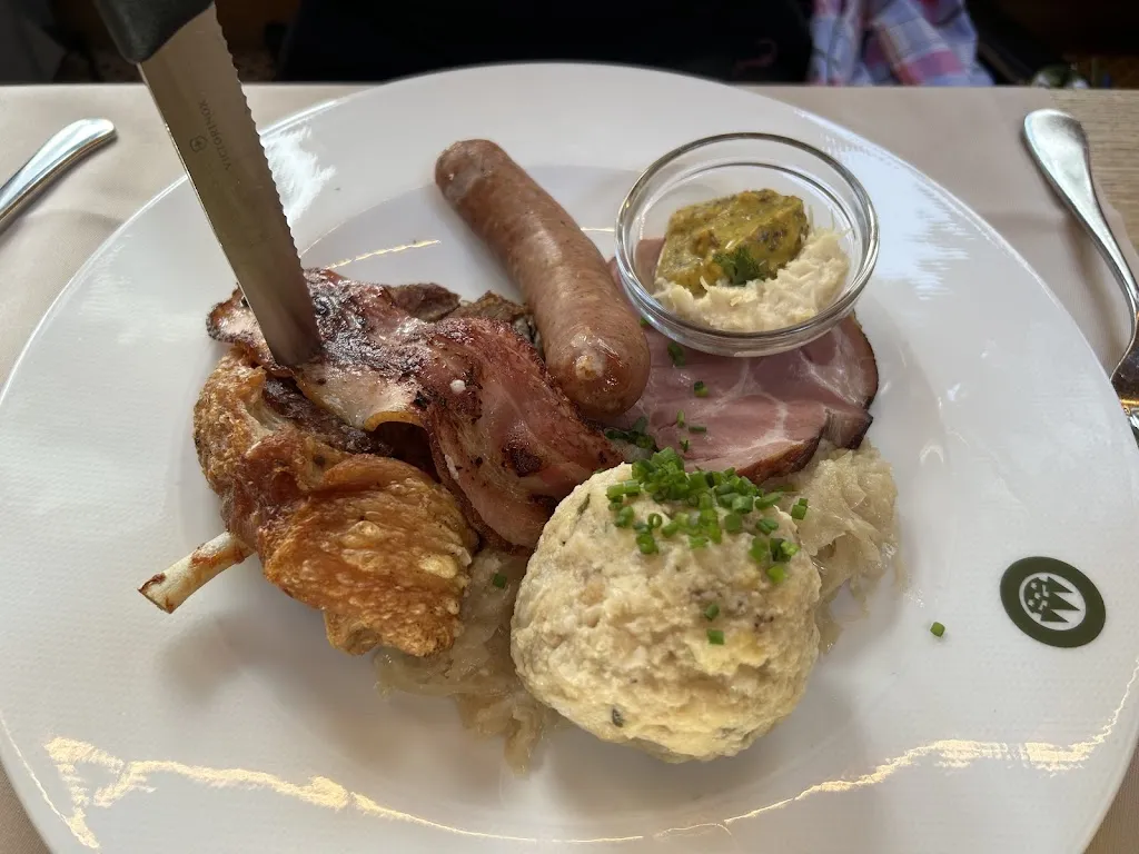 Menu_Forst Schutzhaus - Rifugio Forst_Lagundo_image_8