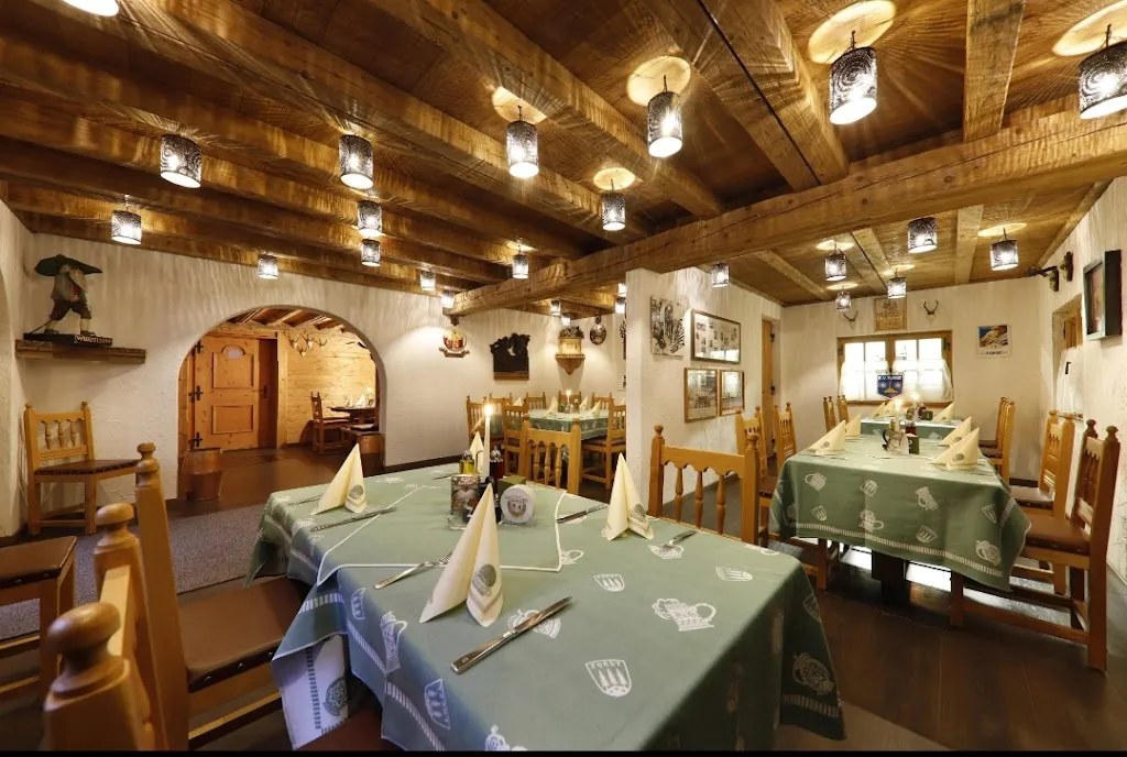 Forst Schutzhaus - Rifugio Forst restaurant in Lagundo